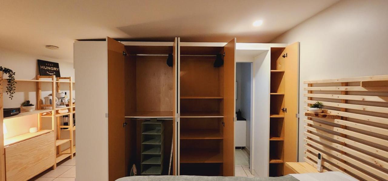 Private Aparment Studio In The Hard Of Miami Unit # 6 Opa-locka Bagian luar foto