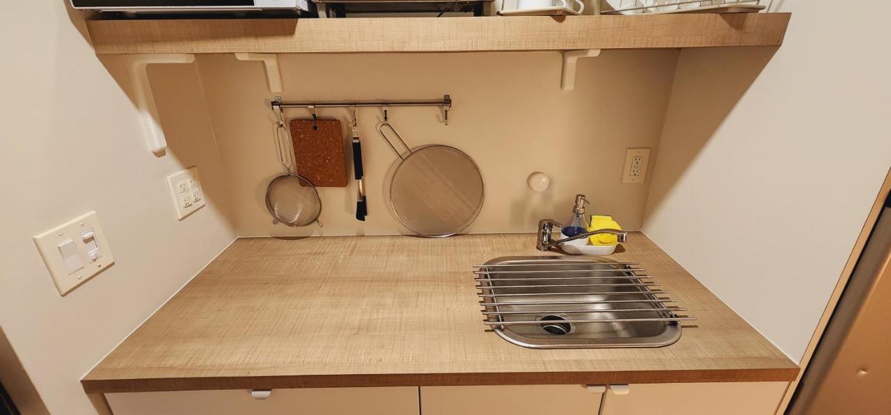 Private Aparment Studio In The Hard Of Miami Unit # 6 Opa-locka Bagian luar foto