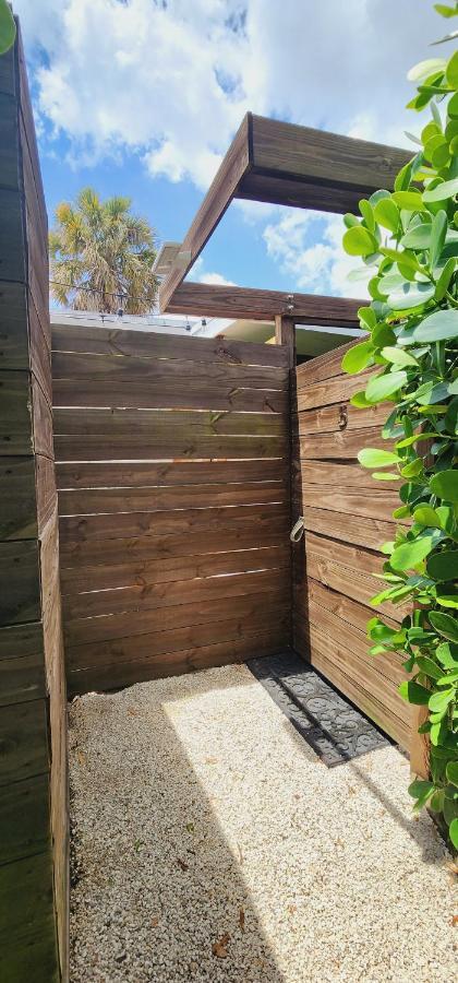 Private Aparment Studio In The Hard Of Miami Unit # 6 Opa-locka Bagian luar foto